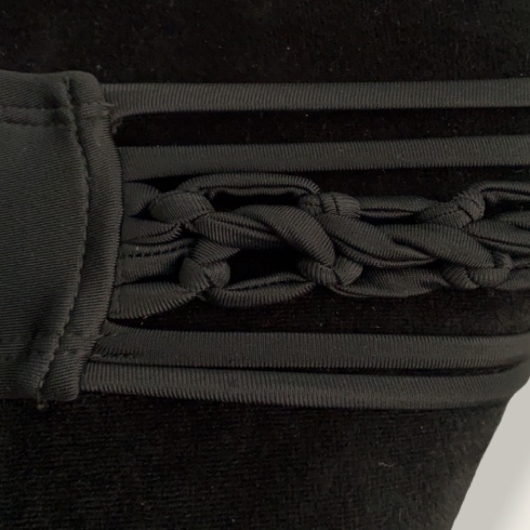 🆕 Black Bikini Bottoms…Cool side design NWT!!! - Picture 4 of 10